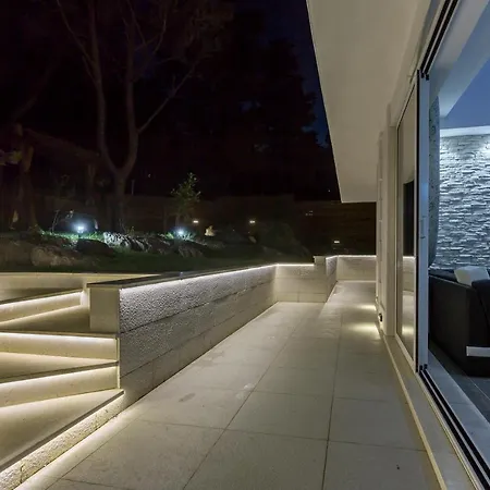 Bila Vila - Where Life Meets Luxury & Nature Villa