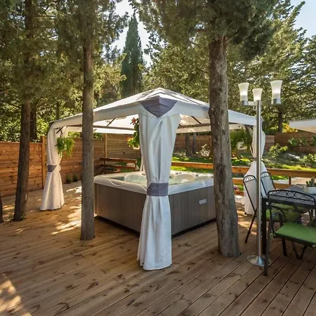Bila Vila - Where Life Meets Luxury & Nature Villa Split