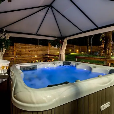 Bila Vila - Where Life Meets Luxury & Nature Βίλα *